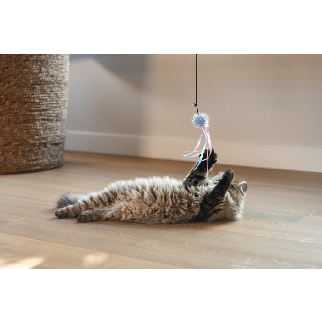 Beeztees Tüylü Top ve Kurdelalar Zilli Kedi Oltası 47cm