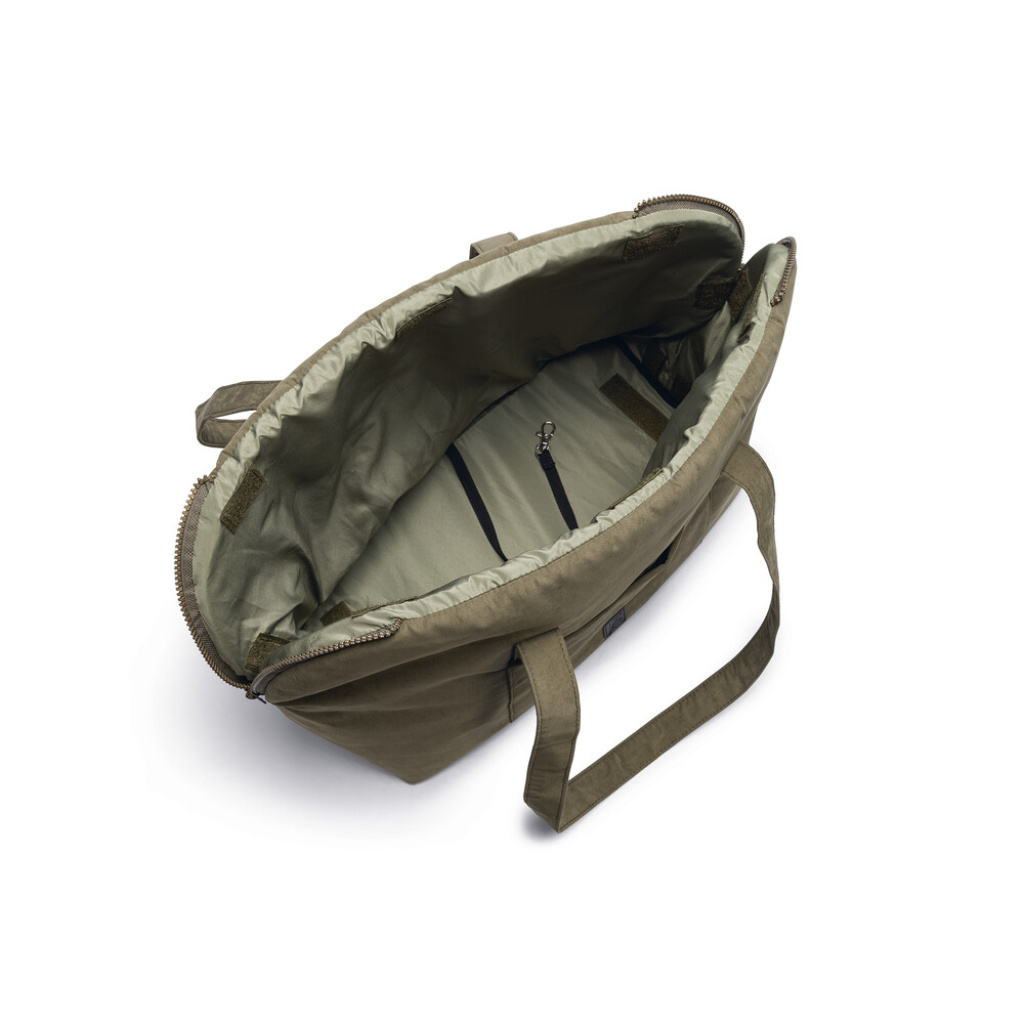 Beeztees Dbl Bundu Yıkanabilir Köpek Taşıma Çantası 48x23x33cm (Yeşil)