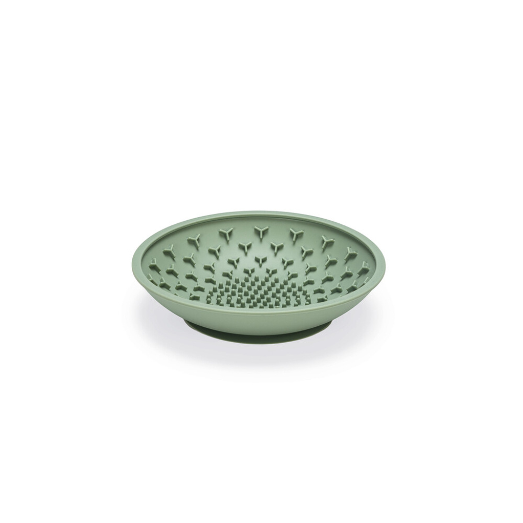 Beeztees Lick Silikon Yavru Köpek Mama Yeme Oyuncağı 19cm (Yeşil)