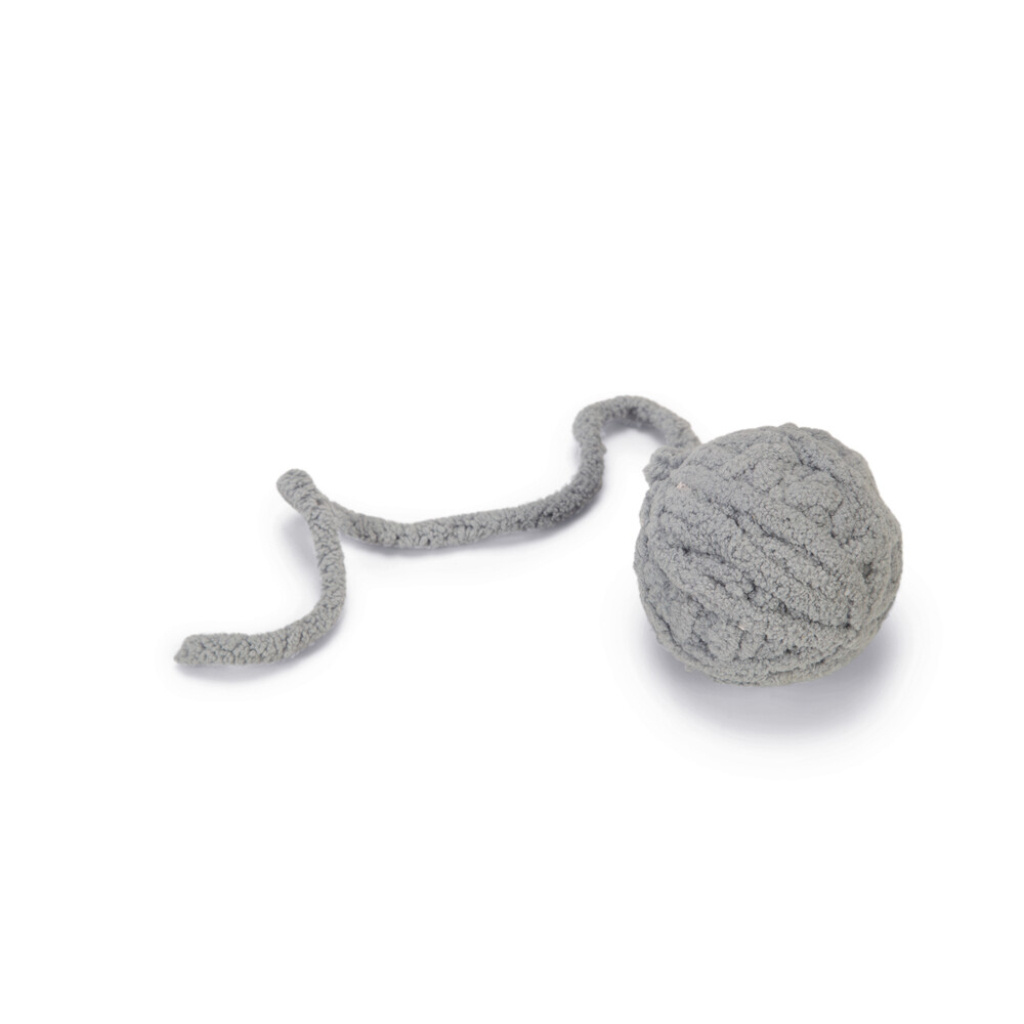Beeztees Isar Yün Kuyruklu Top Yavru Kedi Oyuncağı 6,5cm