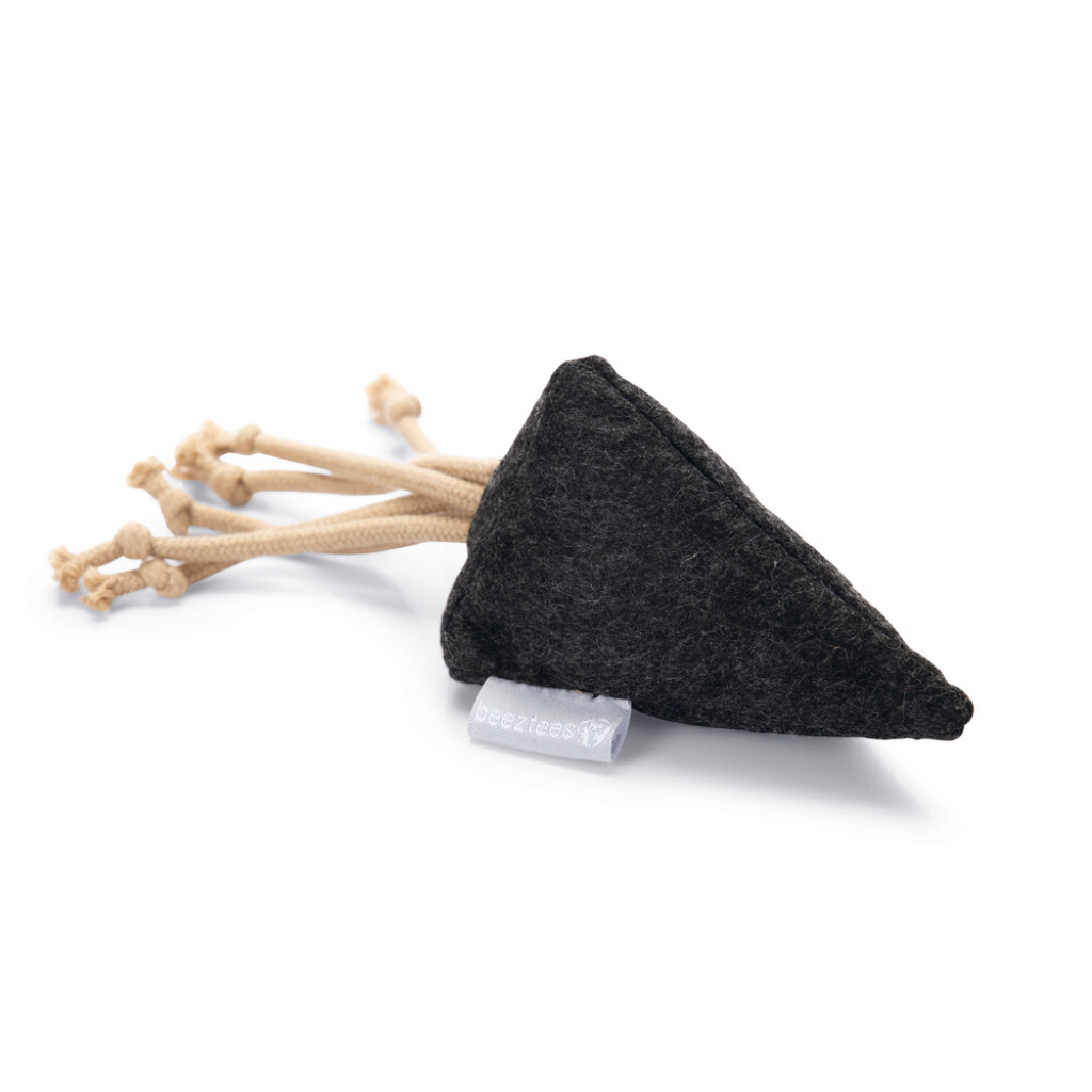 Beeztees Kumaş İpli Cepli Kedi Oyuncağı ve Kedi Otu 20x7x7cm