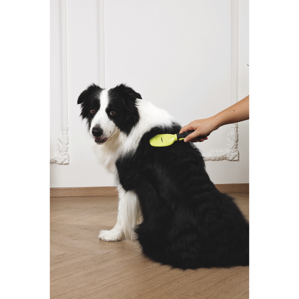 M-Pets Click and Groom Kedi ve Köpekler İçin Kıl Fırça 22x5,2x3,7cm