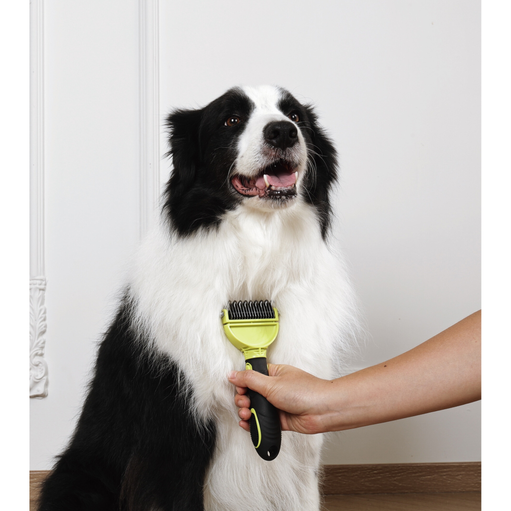 M-Pets Click and Groom Kedi ve Köpekler İçin Kıtık Açıcı Tarak 18,2x7,2x2,8cm