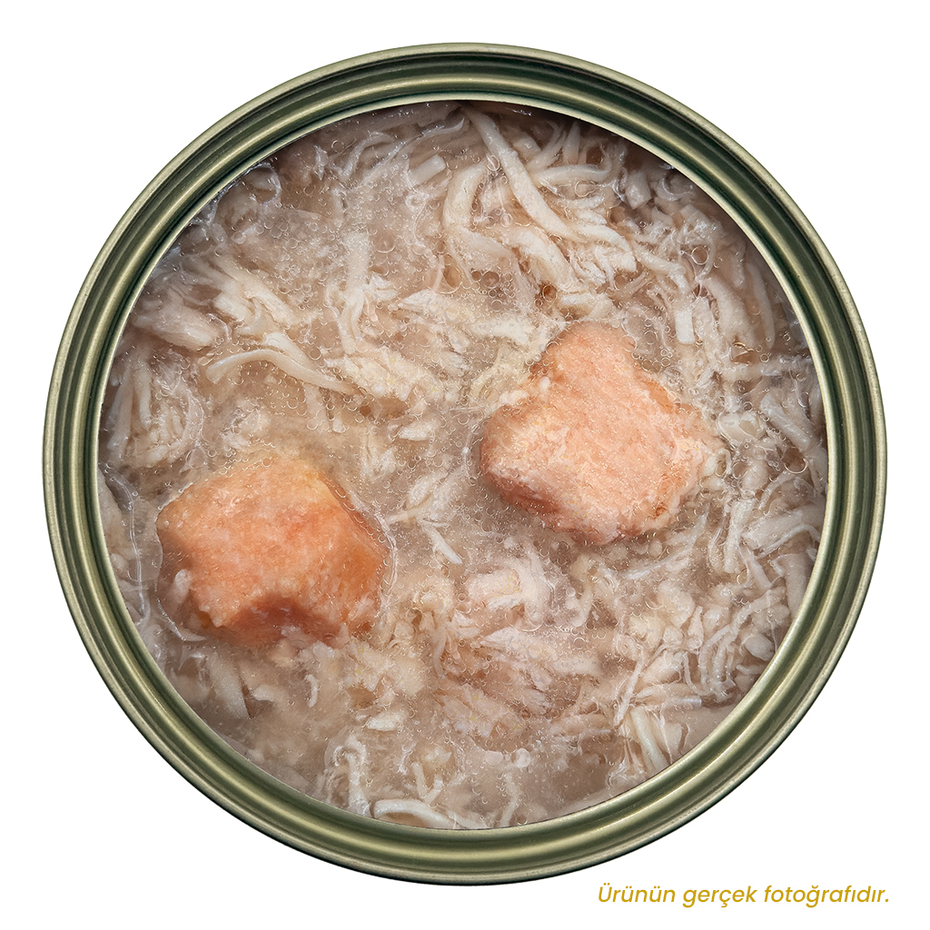 Petlebi Sos İçinde Tiftiklenmiş Taze Tavuk Etli ve Somonlu Kedi Konservesi 70gr (6 Adet)