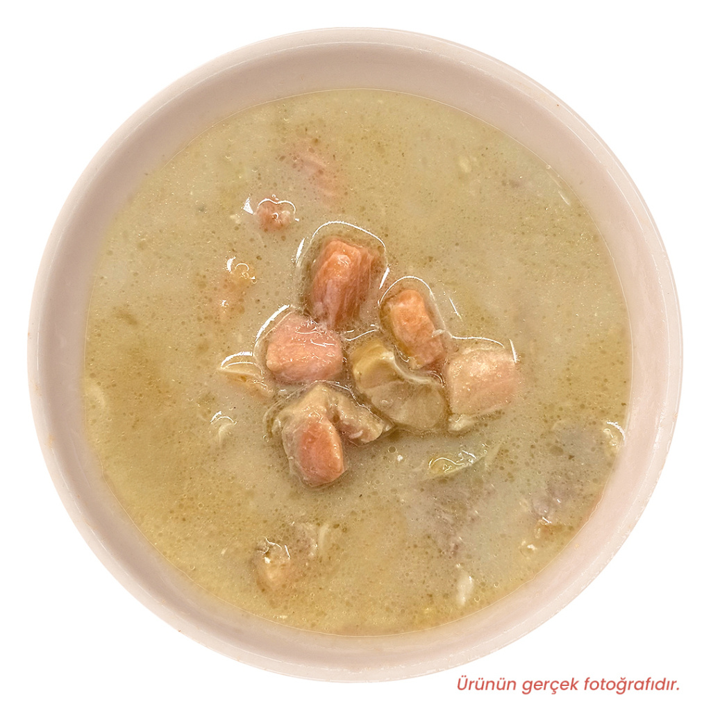 Petlebi Sos İçinde Parça Taze Somonlu Kedi Konservesi 70gr (12 Adet)