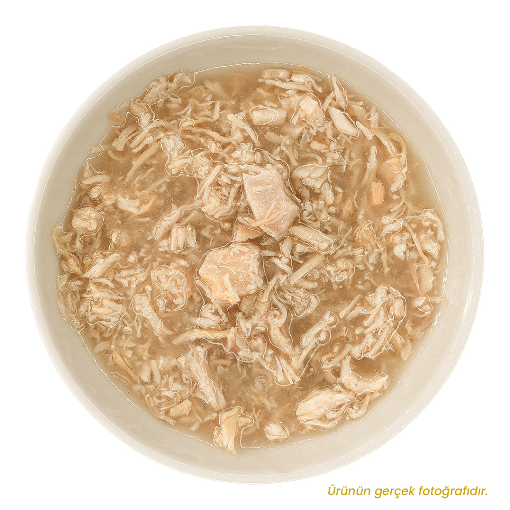 Petlebi Sos İçinde Tiftiklenmiş Taze Tavuk Etli ve Somonlu Kedi Konservesi 70gr (24 Adet)