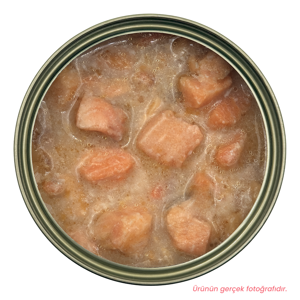 Petlebi Sos İçinde Parça Taze Somonlu Kedi Konservesi 70gr (24 Adet)