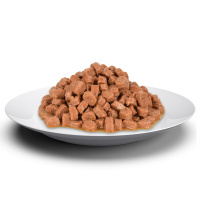 Jungle Pouch Sığır Eti Parçalı Kısırlaştırılmış Kedi Konservesi 100gr
