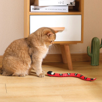 M-Pets Hareketli Yılan Kedi Oyuncağı 40x4x3,5cm